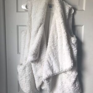 Jolt White Plush Vest Cozy Layering Essential